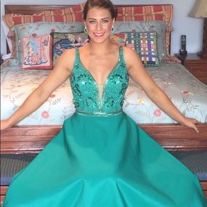 Meet your Posher, Allyson